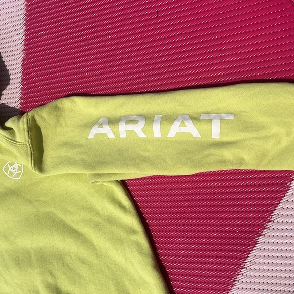 Ariat hoodie women’s size small - Picture 5 of 9